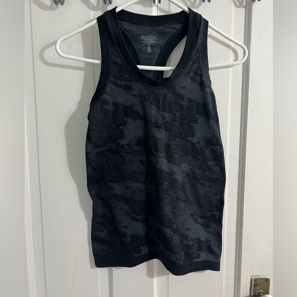 Athleta Tops - Athleta Women’s Momentum Camo Racerback Tank Top